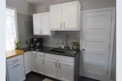 5223 Yemans Street, Hamtramck, MI 48212 - Photo 19