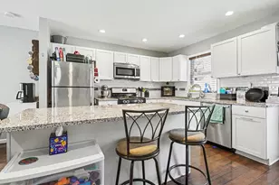 718 Southland Ave, Portage, MI 49024 - Photo 3