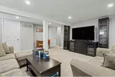 718 Southland Avenue, Portage, MI 49024 - Photo 3