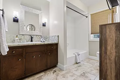 6033 Clearbrook Drive, Stevensville, MI 49127 - Photo 19