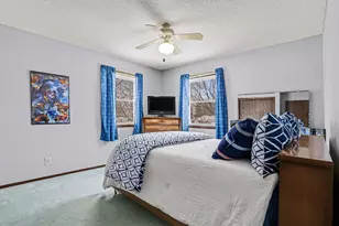 6033 Clearbrook Dr, Stevensville, MI 49127 - Photo 13