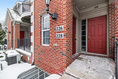 228 W Oakbrook Drive, Ann Arbor, MI 48103 - Photo 3