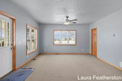 5105 Perry Street, Zeeland, MI 49464 - Photo 3