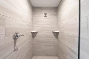 26900 Napier Rd, Novi, MI 48374 - Photo 15