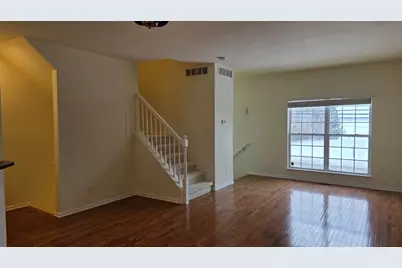 1547 Cass Lake Road, Keego Harbor, MI 48320 - Photo 5