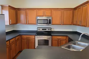 1547 Cass Lake Rd, Keego Harbor, MI 48320 - Photo 9