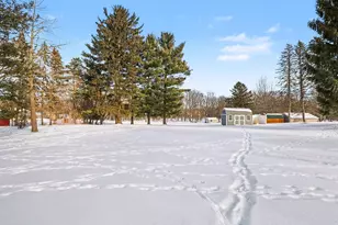 693 Leo Rd, Jackson, MI 49203 - Photo 25