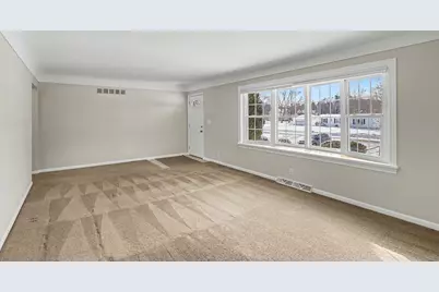 693 Leo Road, Jackson, MI 49203 - Photo 9