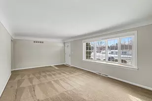 693 Leo Rd, Jackson, MI 49203 - Photo 9