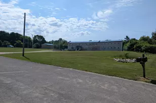 525 E Pine Rd, Edmore, MI 48829 - Photo 15