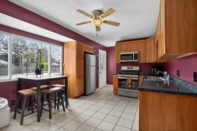 615 Sioux Street, Jackson, MI 49203 - Photo 11