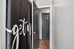 615 Sioux St, Jackson, MI 49203 - Photo 19