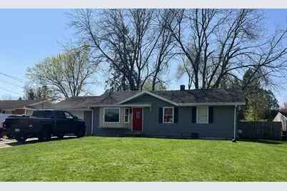 615 Sioux Street, Jackson, MI 49203 - Photo 1