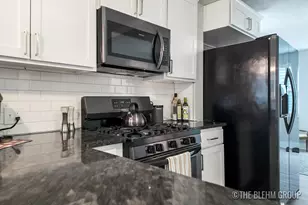 7319 Hessler Ct NE, Rockford, MI 49341 - Photo 7