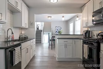 7319 Hessler Court NE, Rockford, MI 49341 - Photo 5