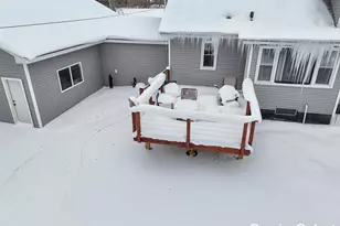 9105 Port Sheldon St, Zeeland, MI 49464 - Photo 5