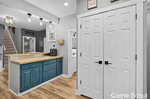 9105 Port Sheldon St, Zeeland, MI 49464 - Photo 11