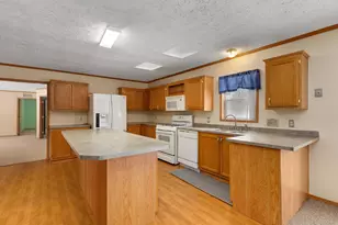 37710 Herman St, Romulus, MI 48174 - Photo 21