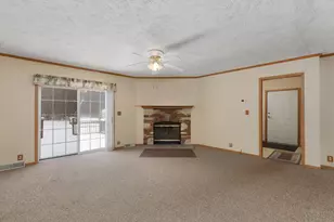 37710 Herman St, Romulus, MI 48174 - Photo 33