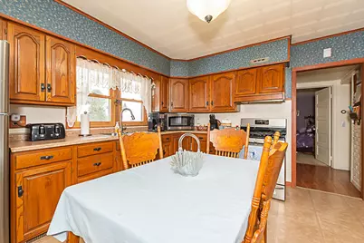 509 E Jefferson Street, Augusta, MI 49012 - Photo 5