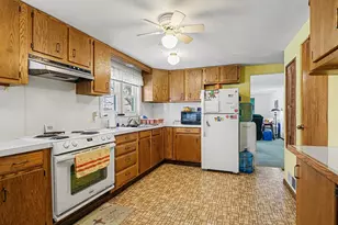 5494 Old Pipestone Rd, Eau Claire, MI 49111 - Photo 21
