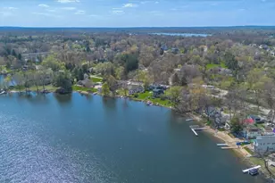 3070 Steeple Hill Rd, White Lake, MI 48383 - Photo 5