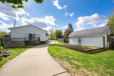 921 E Willoughby Road, Lansing, MI 48911 - Photo 25