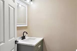 3473 Townsend St, Detroit, MI 48214 - Photo 7