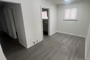 9222 Forrer St, Detroit, MI 48228 - Photo 3