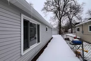 15512 Dixie, Bedford, MI 48239 - Photo 11