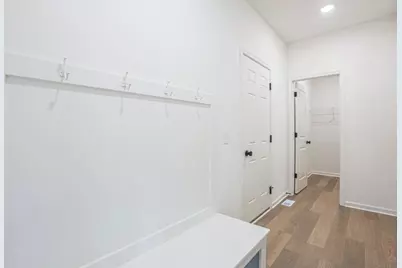 5820 Boxthorn Trail, Kalamazoo, MI 49009 - Photo 9