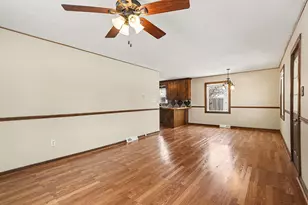 8431 36th St S, Scotts, MI 49088 - Photo 5