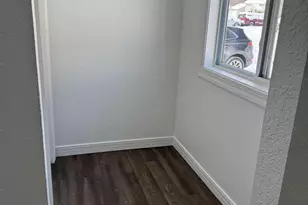 54 Maple St, Galesburg, MI 49053 - Photo 17