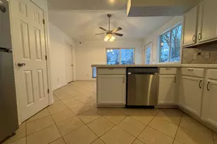 54 Maple St, Galesburg, MI 49053 - Photo 9