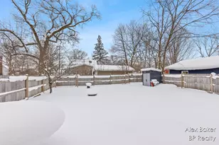 303 W Franklin St, Otsego, MI 49078 - Photo 19