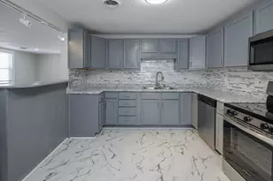 5909 Utah Ave, Portage, MI 49024 - Photo 7