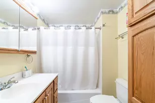 1064 Bayview Dr, Coldwater, MI 49036 - Photo 17