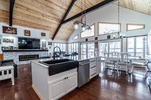 1064 Bayview Dr, Coldwater, MI 49036 - Photo 11