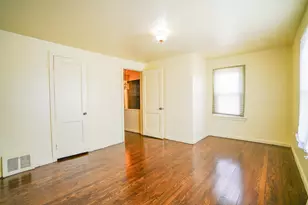 17199 Meyers Rd, Detroit, MI 48235 - Photo 9