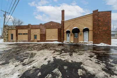 1719 Lakeshore Drive, Saint Joseph, MI 49085 - Photo 1