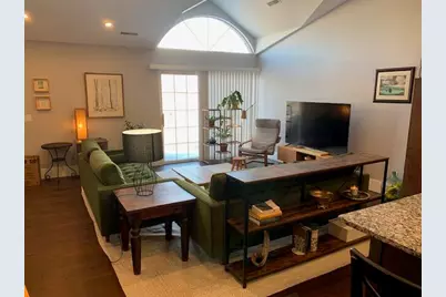 2968 Signature Boulevard, Ann Arbor, MI 48103 - Photo 9