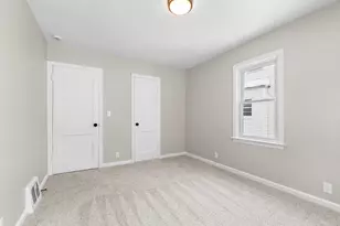 1538 Powers Ave NW, Grand Rapids, MI 49504 - Photo 17