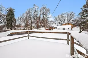 216 Dartmouth Ave, Holland, MI 49423 - Photo 25