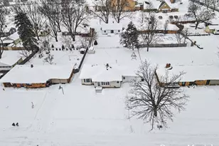 216 Dartmouth Ave, Holland, MI 49423 - Photo 33