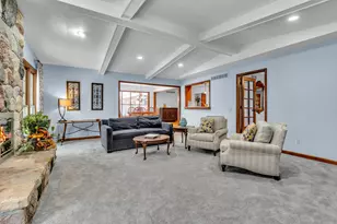 22014 Heatheridge Ln, Farmington Hills, MI 48335 - Photo 21