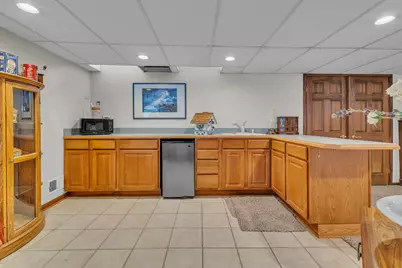 22014 Heatheridge Lane, Farmington Hills, MI 48335 - Photo 41