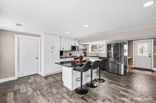 263 Cedar St NE, Cedar Springs, MI 49319 - Photo 9