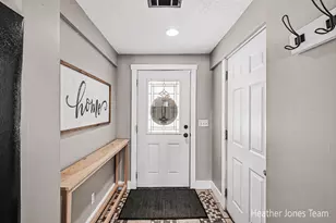 263 Cedar St NE, Cedar Springs, MI 49319 - Photo 3