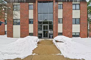 3392 Devonwood Hills NE, Grand Rapids, MI 49525 - Photo 1