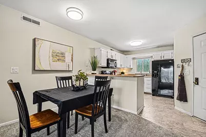 3392 Devonwood Hills NE #F, Grand Rapids, MI 49525 - Photo 3